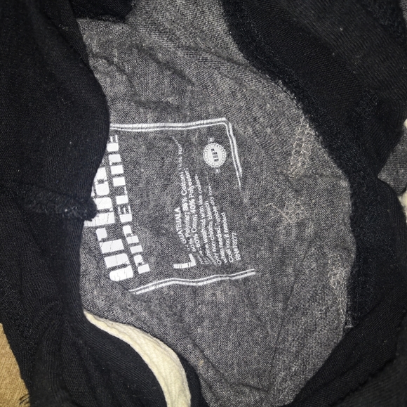 Urban pipeline lightweight hoodie - Picture 2 of 2